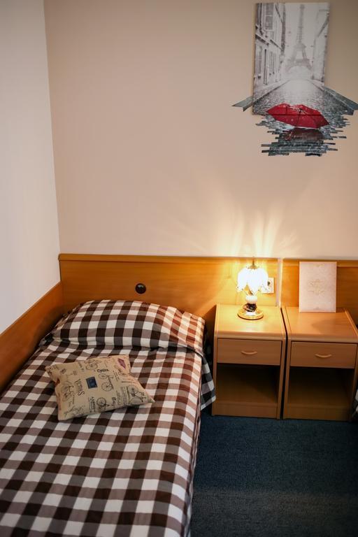Hotel Veli Joze Póla Kültér fotó