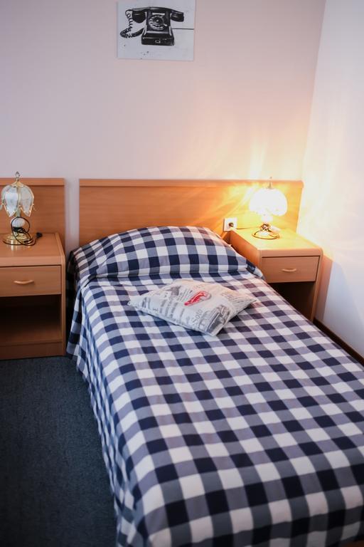Hotel Veli Joze Póla Kültér fotó