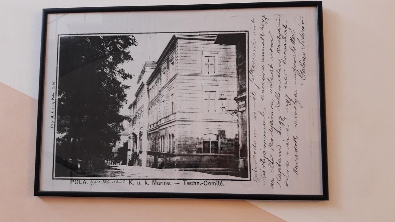 Hotel Veli Joze Póla Kültér fotó